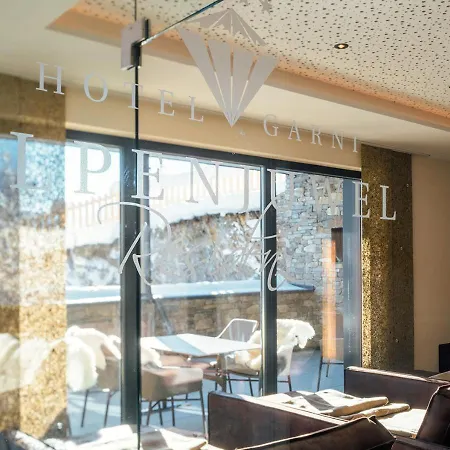 Hotel Garni Alpenjuwel Residenz-3